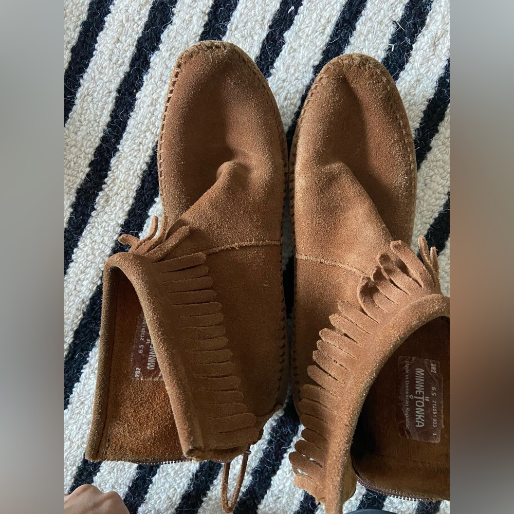 Minnetonka shoes